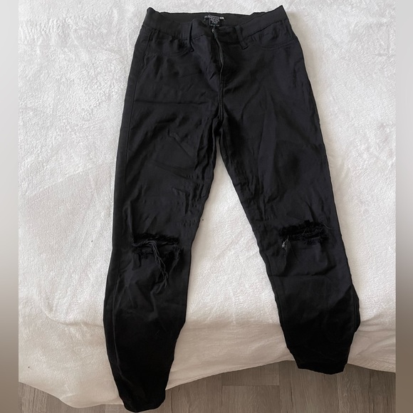 Black Fashion Nova Jeans - Picture 2 of 3